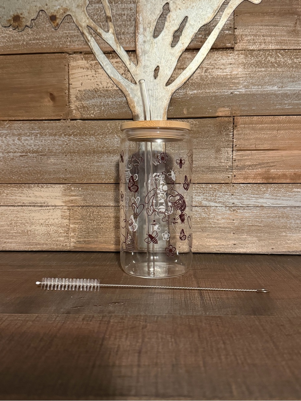 Winnie the Pooh Glass Tumbler with Bamboo Lid and Straw